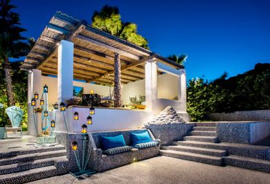 Agalia Luxury Suites - Image 6