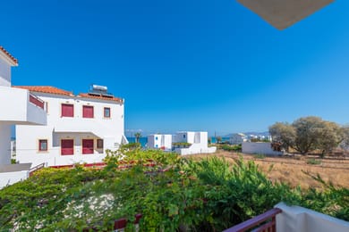 Laza Beach Inn Agistri - Image 7