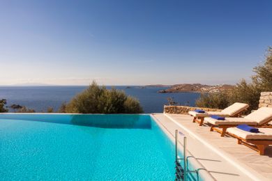 AGL Luxury Villas Eirene