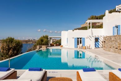AGL Luxury Villas Pinto