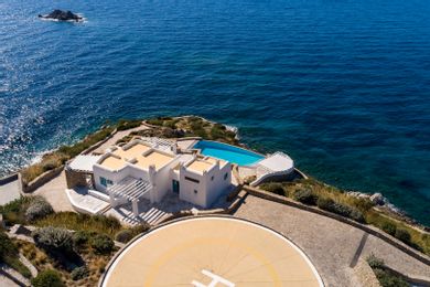 AGL Luxury Villas Poseidonia