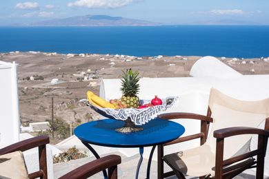 Agnadi View Villa Santorini - Image 3