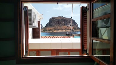 Small Double Room No. 5