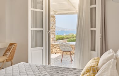 Standard Twin or Double Sea View