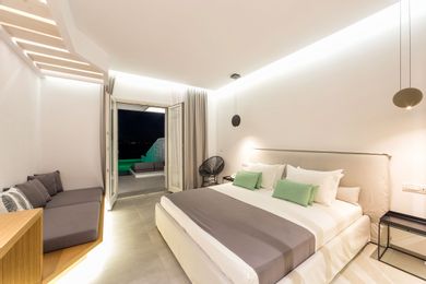 Superior Suite Private Pool Side Sea View