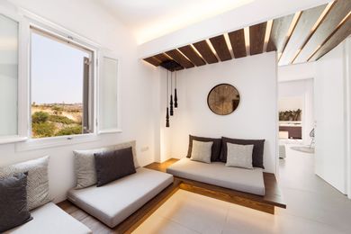 Executive Suite with Outdoor Hot Tub Sea View