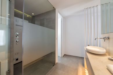 Deluxe Suite Private Pool Gym Sea View