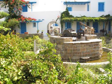 Agios Prokopios Hotel - Image 5