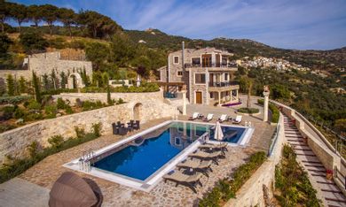 5 Bedroom | Villa Laura | Rodia