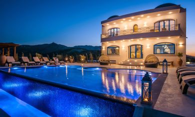 6 Bedroom | Villa Pauline | Lygaria