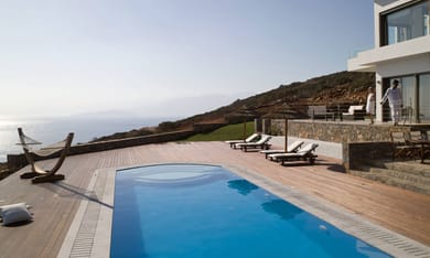Villa White Onyx