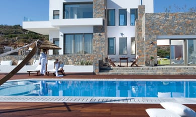 Villa White Onyx