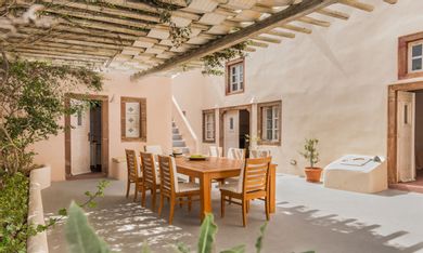 Villa Chryseis