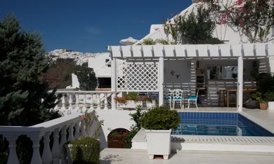 Villa Enyo 1