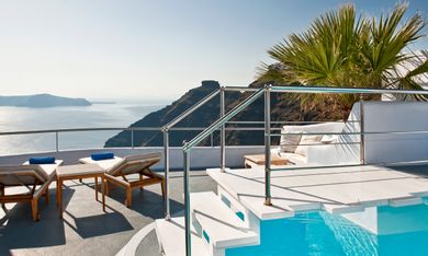 Ouranos II Maisonette | Firostefani