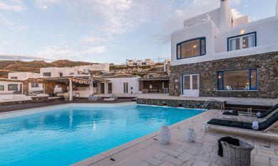 Villa Alister