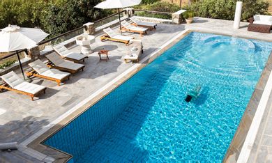 Villa Cronus