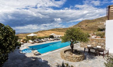 Villa Cronus