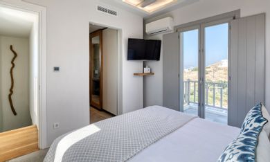 5 Bedroom | Villa Dolon 1 | Agia Sofia