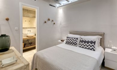 5 Bedroom | Villa Dolon 1 | Agia Sofia