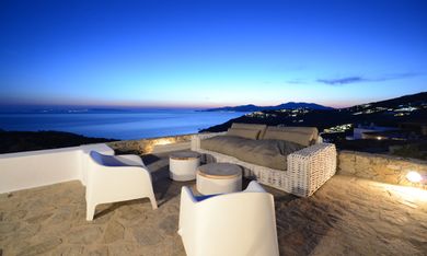 5 Bedroom | Villa Mentor | Houlakia