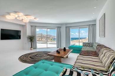 Mykonos Villa Noir