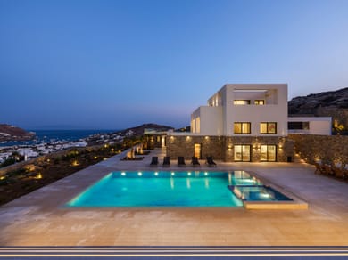 Villa Queen