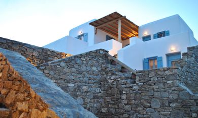 Villa Rhea