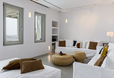 Villa Skyfall