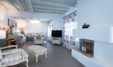 4 Bedroom | Villa Iris Deluxe | Nea Chrissi Akti