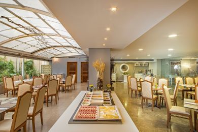 Airotel Parthenon Hotel - Image 7