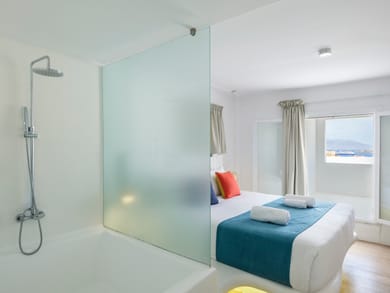 Deluxe Double Room with Side Sea View