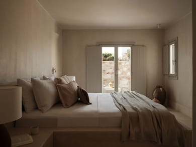 Deluxe Suite with Private Jacuzzi