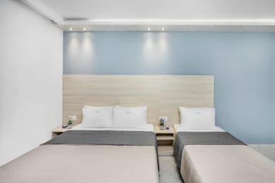 Triple Room Side Pool View