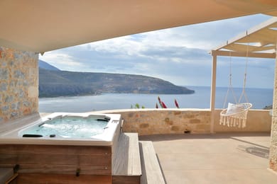 Junior Suite Panoramic Sea View & Outdoor Heated Jacuzzi