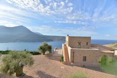 Akrolithi Boutique Hotel - Image 3