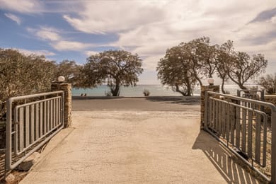 Yenesis Seaside Retreat - Image 6