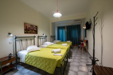Economy Triple Room