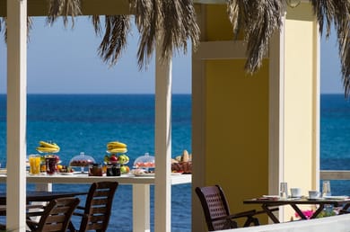 Albouro Seafront Apartments - Image 3