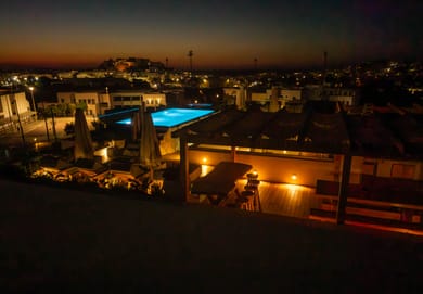 Alenor City Hotel - Image 2