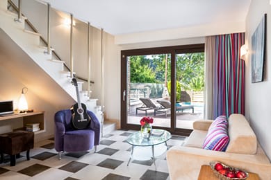 Maisonette with Private Pool