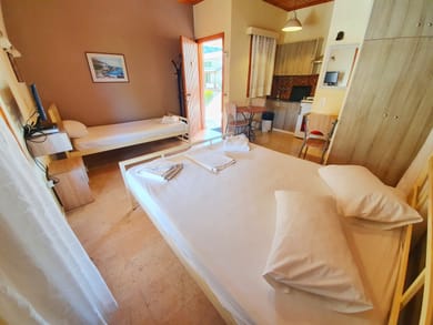 Triple Room with Garden View