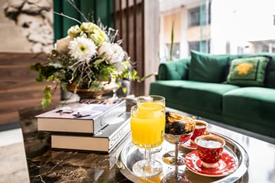 Alexandra Boutique Residence Downtown - Image 4