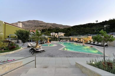 Alexander Mountain Resort - Image 3