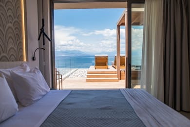 Alissachni Seaside Hotel - Image 2