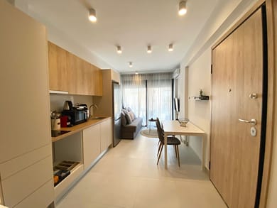 Alki House - Image 2