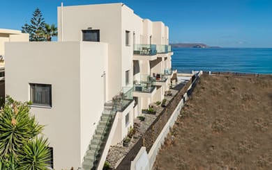 Almare on the Beach - Image 2