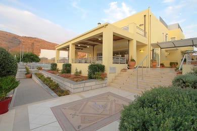 Almiriki Chios Rooms & Apartments - Image 3