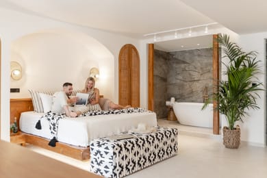 Signature Jacuzzi Suite Garden View