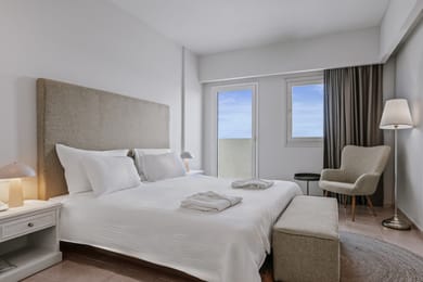 Premium Family Suite with Kitchenette